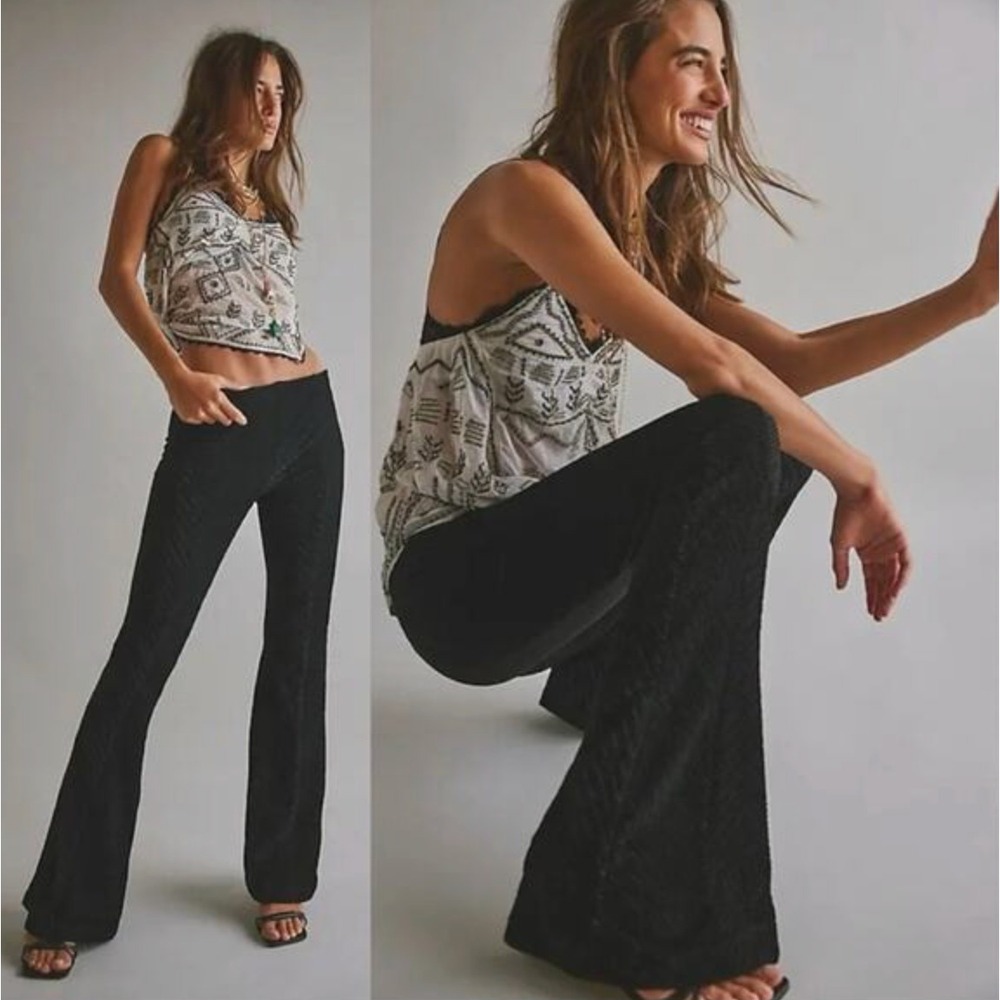 NEW Free People Penny Pull-On Velvet Flare Pants Size Medium Black Festival 70s